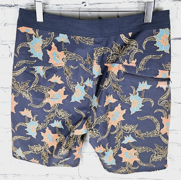 ROARK | The Passage Series Batavia Batik board swim bathing suit shorts - Picture 3 of 8